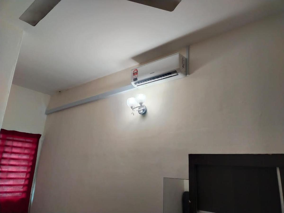 Double Storey @ Tapah Exterior photo